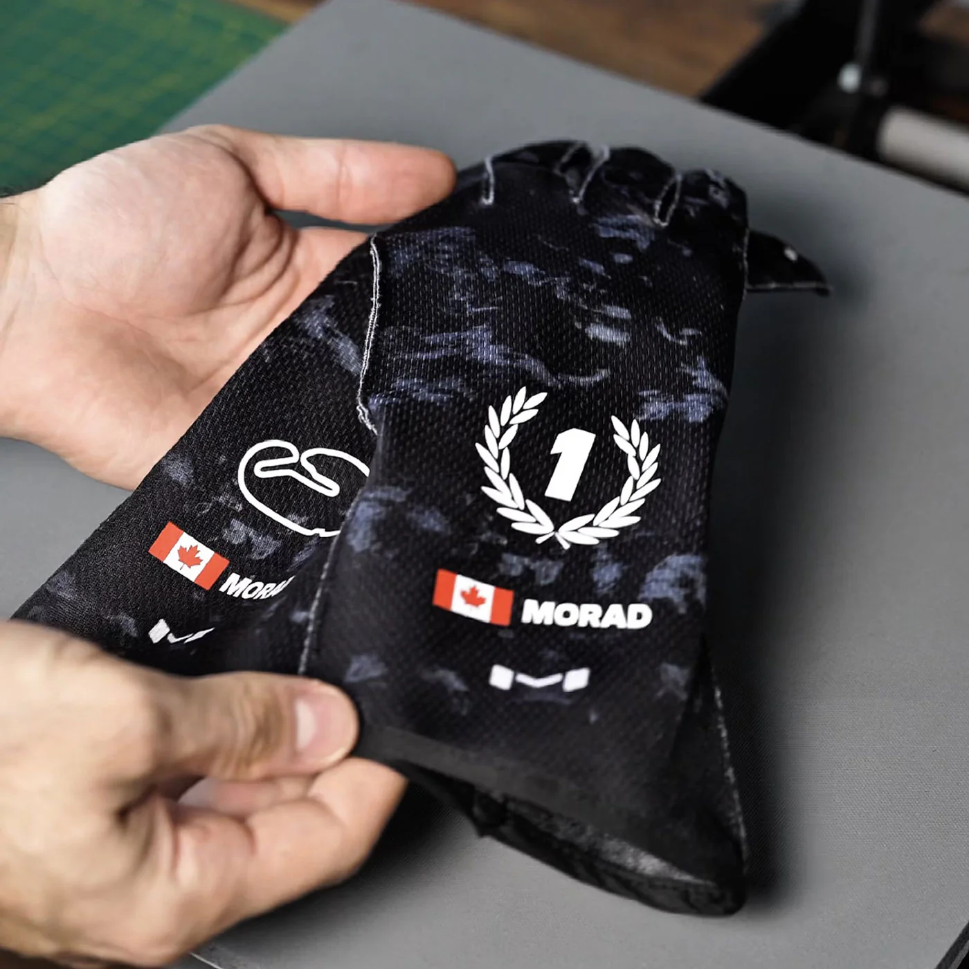 Aura Pro Forged Carbon Gloves - Image 4