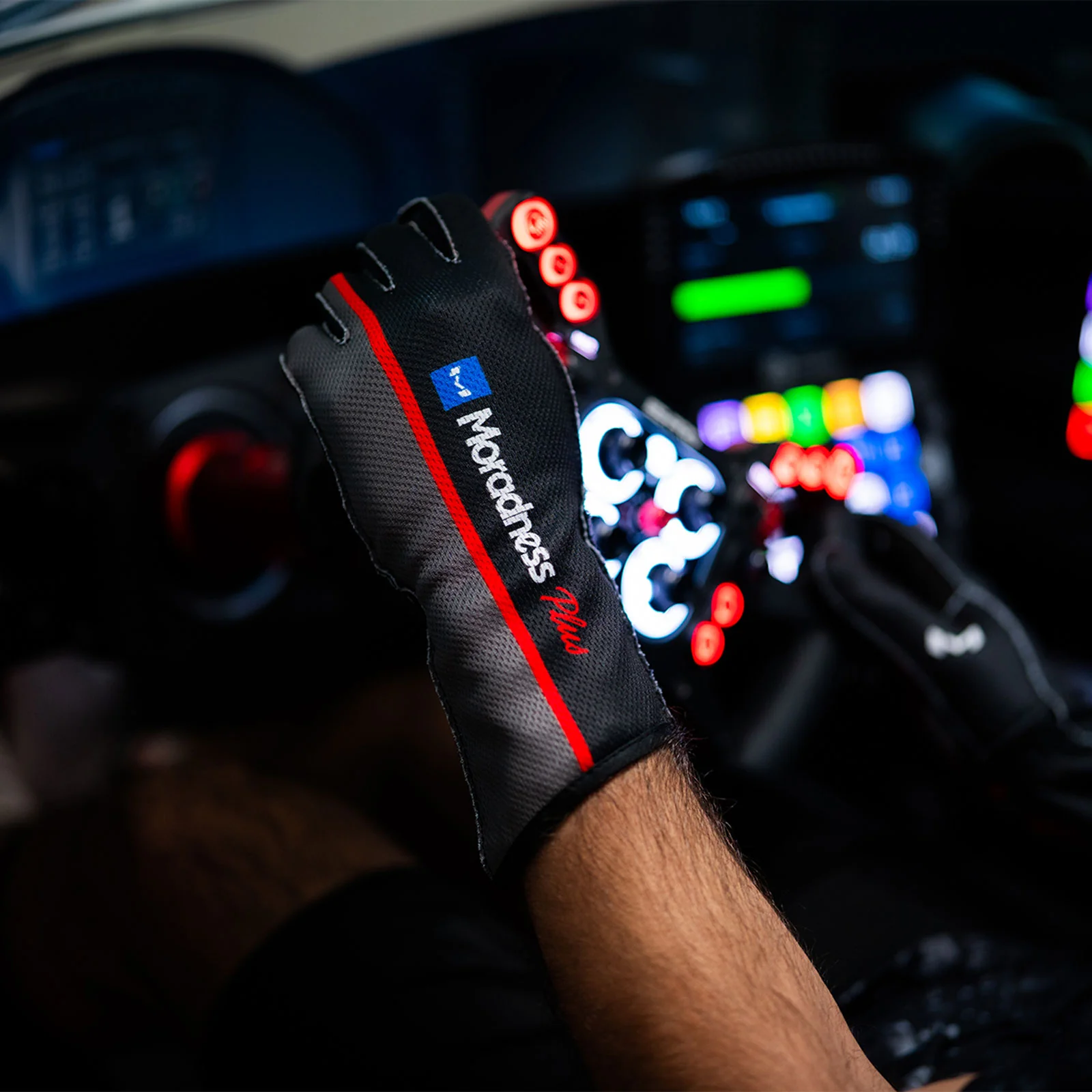 Aura Pro Intimidator Gloves - Image 4