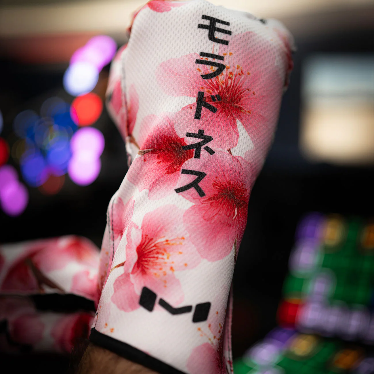 Aura Pro Sakura Gloves (Pre-order) - Image 4
